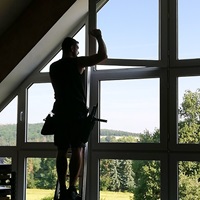 AT Glas- und Gebäudereinigung